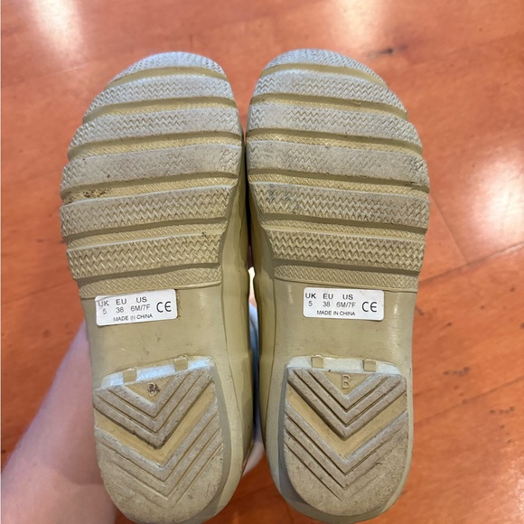 Women’s Hunter Boots with removable fleece insert - Picture 6 of 9